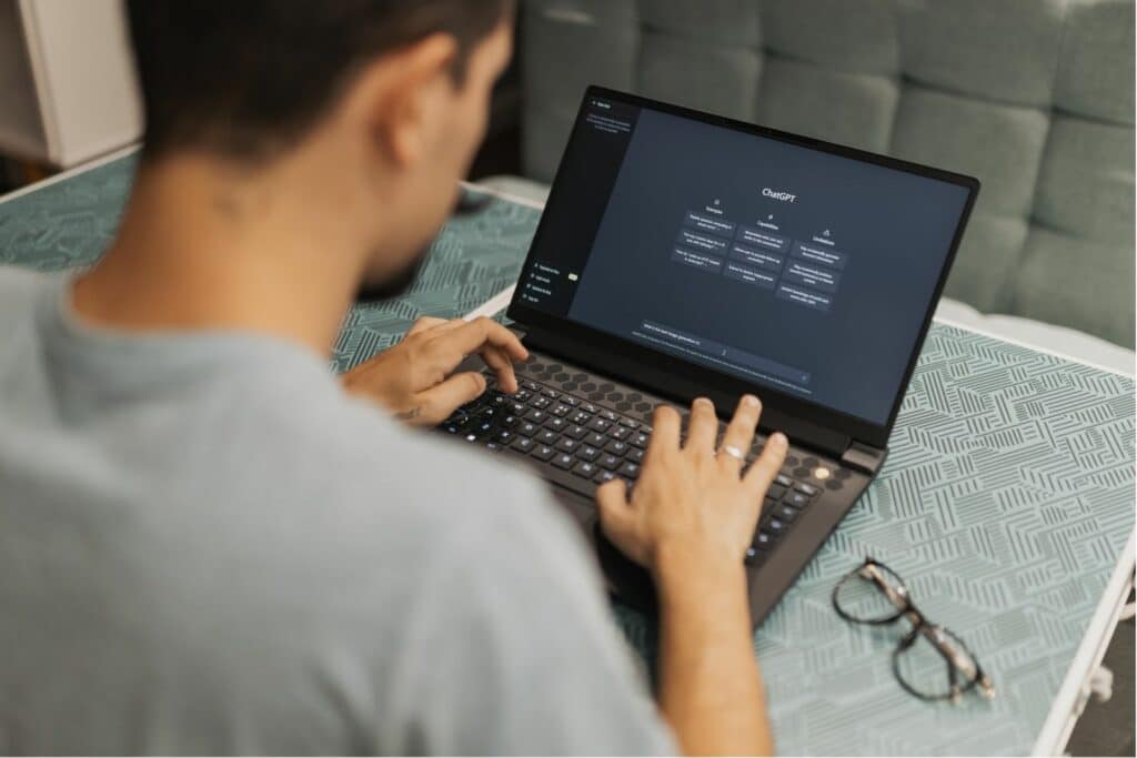 using ai chatgpt to enchance resume